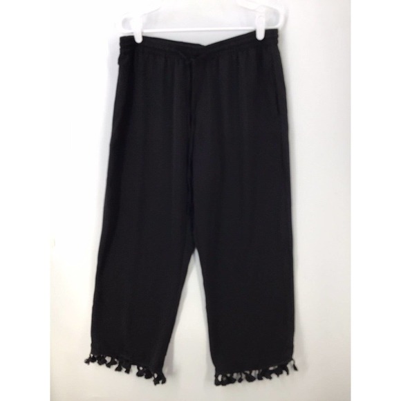 August Silk Elegant Black Cropped Jumpsuit - Picture 5 of 14